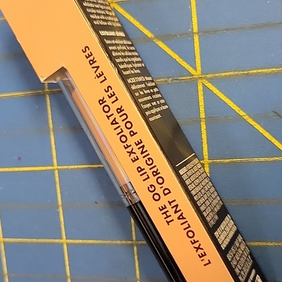 e.l.f. ELF Lip Exfoliator in Brown Sugar 3g New In Box - Picture 4 of 7